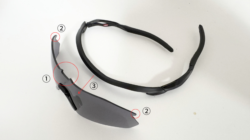 OAKLEYのRadar Plateのレンズを外した写真
